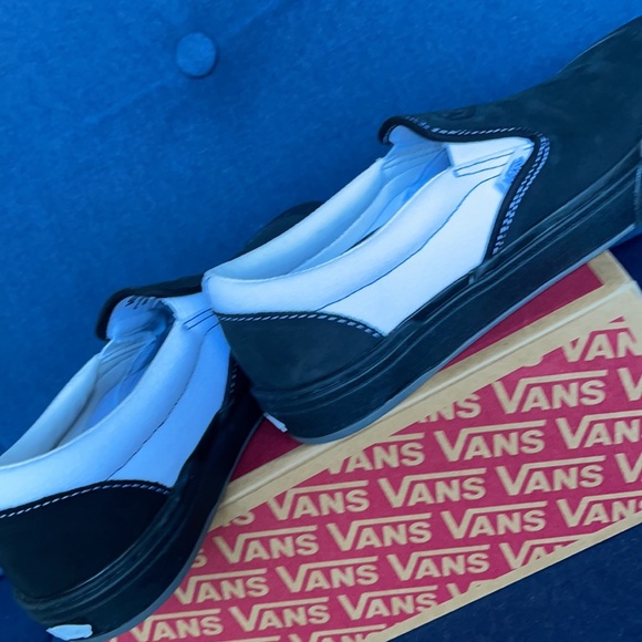 Vans WMNS BMX Slip-On Dak Black/White Sneakers - Picture 15 of 16